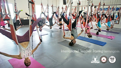 CURSO FORMACION AEROYOGA AEROPILATES DE RAFAEL MARTINEZ EN MEXICO CANCUN