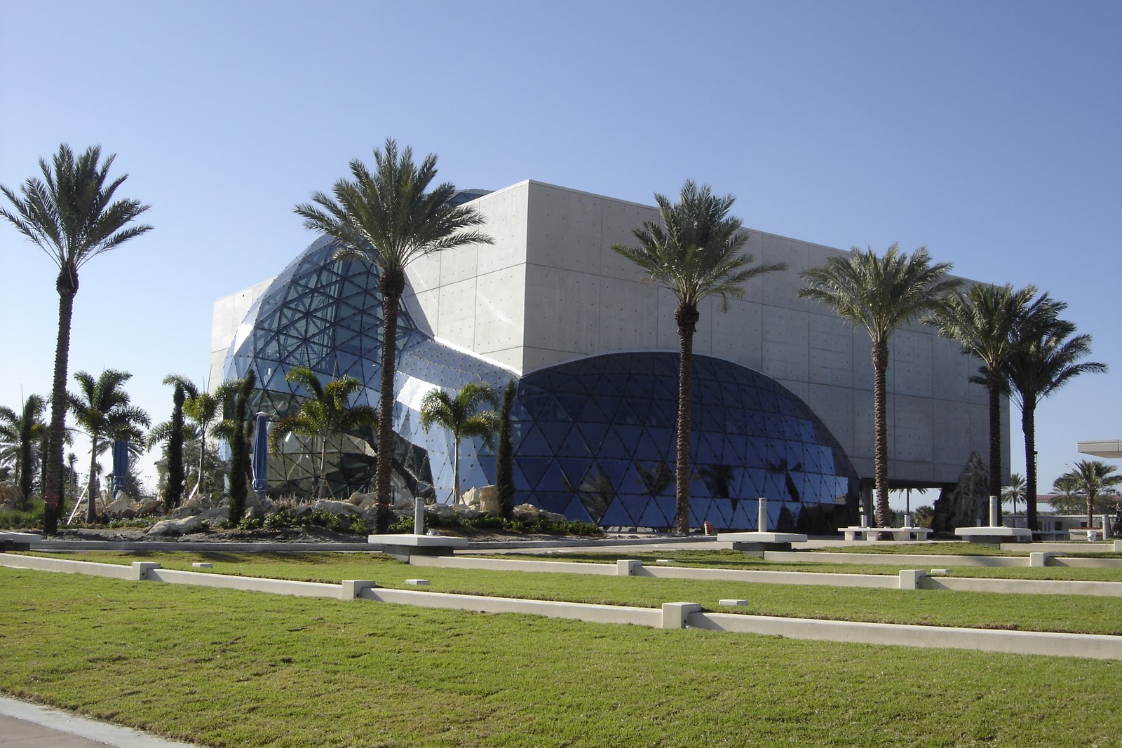 Places To Go Buildings To See New Salvador Dali  Museum  