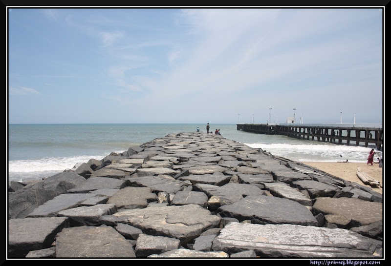 Sea wall, Pondicherry