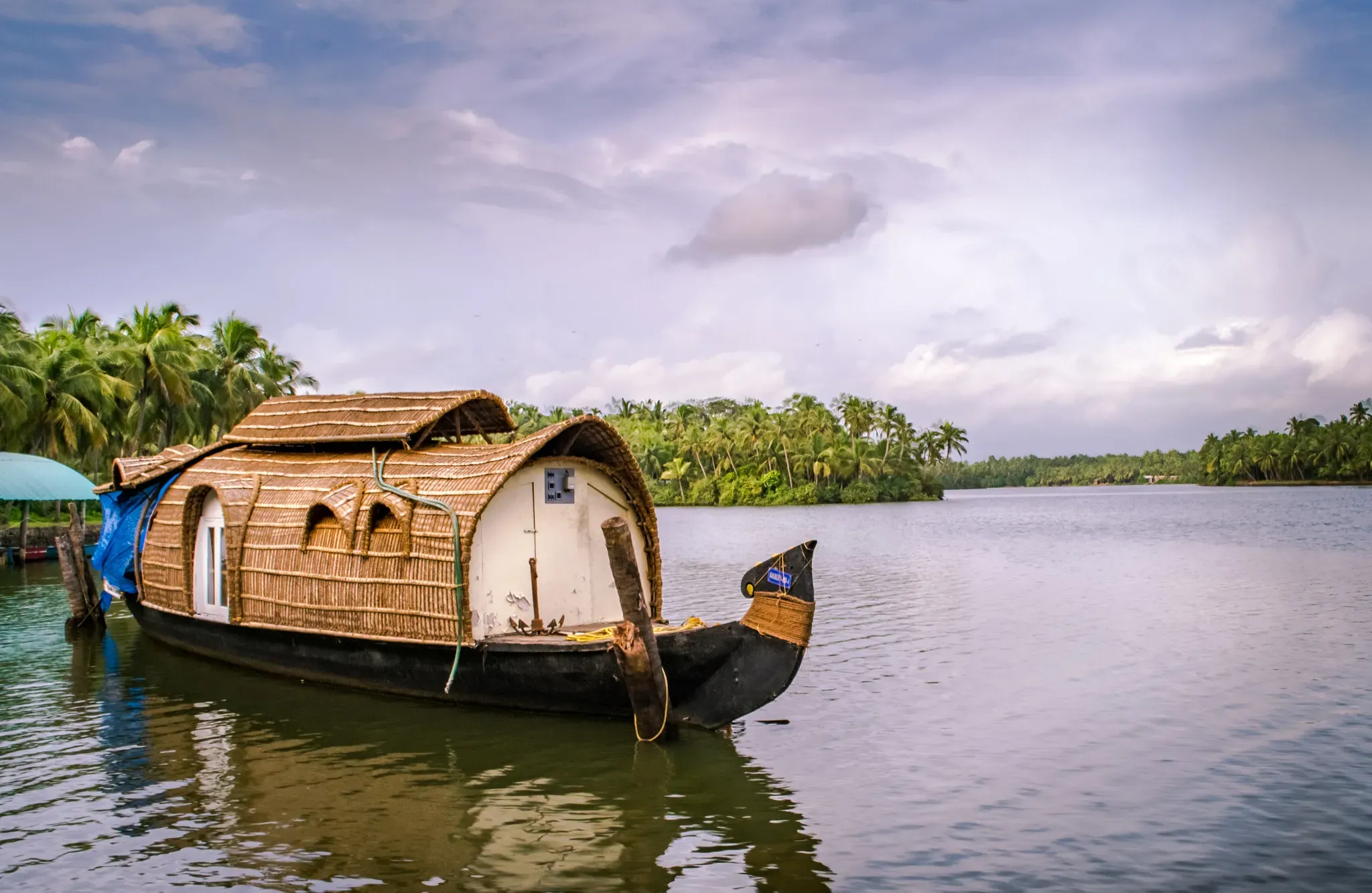 famous houseboat in Sundarban