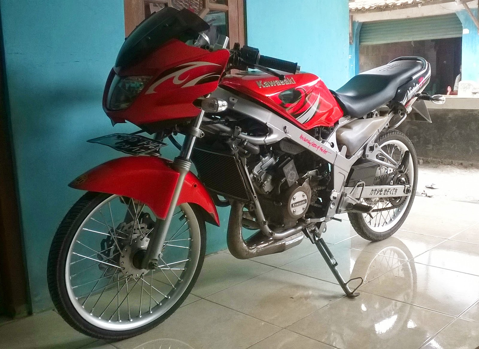 FOTO MODIF NINJA 150R JASAD TERLAKNAT