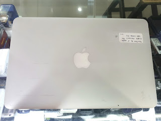 Laptop MacBook Air Mid 2011 A1465 11inch Core i5 1.6GHz RAM 4GB SSD 128GB Seken Normal