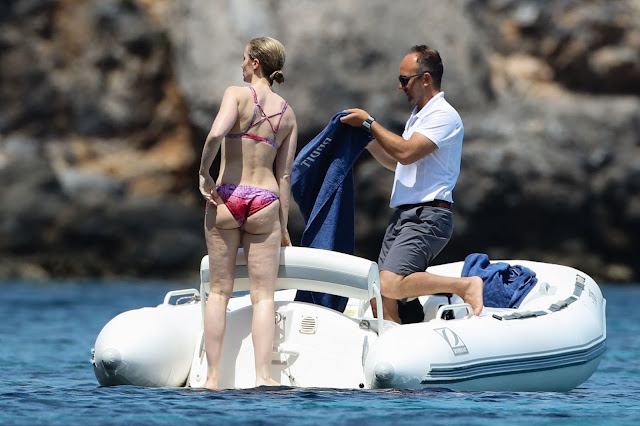 Emily Blunt - Bikini on a Boat in Italy