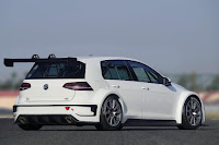 Volkswagen Golf TCR 2015 Rear Side