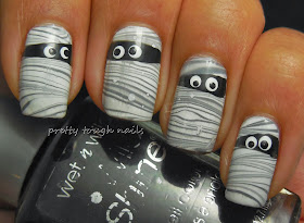 Halloween Watermarble Mummies Nail Art