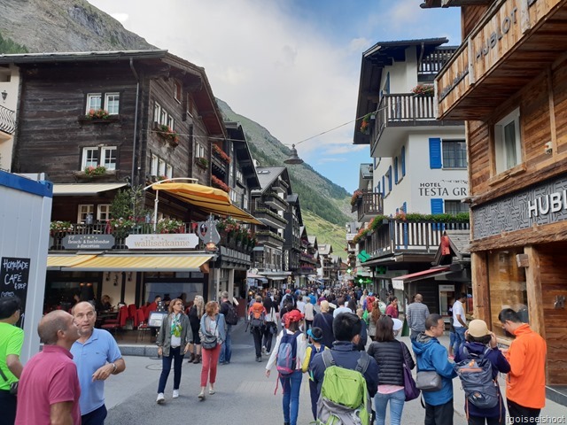 Zermatt’s main street was packed with visitors in the late afternoon.