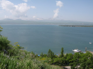 Armenia: widok na jezioro Sewan