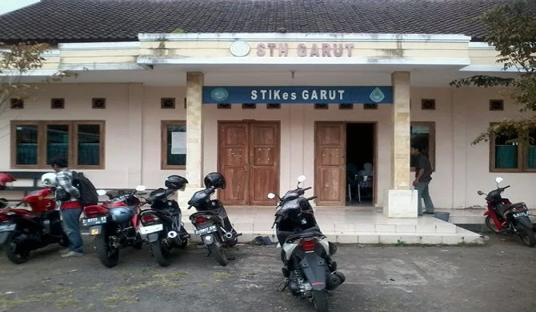 PENERIMAAN MAHASISWA BARU (STIKES GARUT) SEKOLAH TINGGI ILMU KESEHATAN GARUT