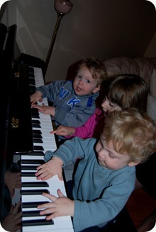 kidsatpiano