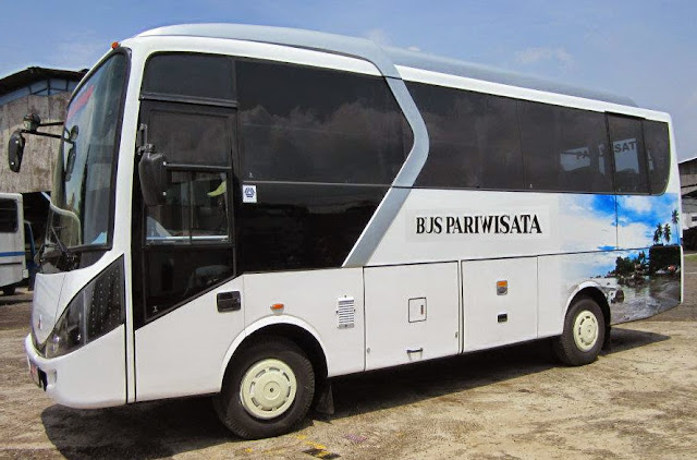 Sewa / Rental  Bus Pariwisata di Pulau Bangka (Rent Tourism Bus at Bangka Island)