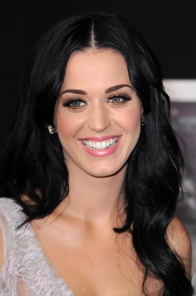 Katy Perry Hot Looks the premiere of'The Tempest' in LA 12 6 10