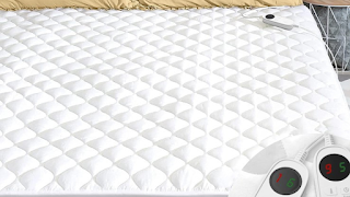 Embrace Tranquil Nights with MAKATZ's Heated Mattress Pad – A Winter Sleep Oasis