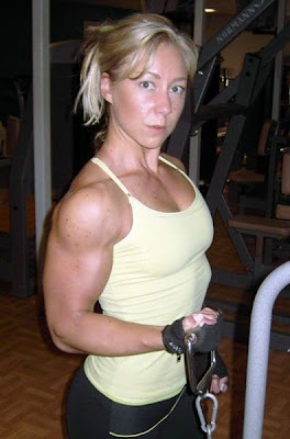 girls with muscle