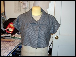 Front with collar folded back-complete