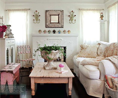 Shabby chic living room 