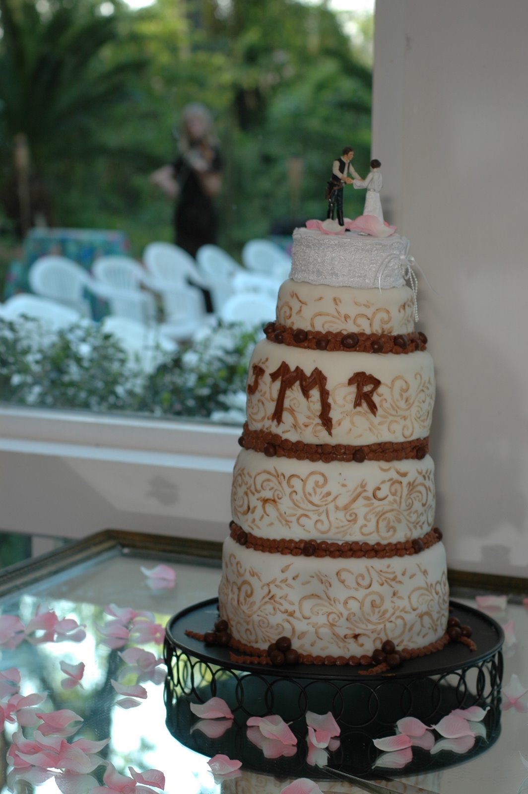  Wedding  Cabaret Cake  Wrecks  Wedding  Cakes  gone wrong
