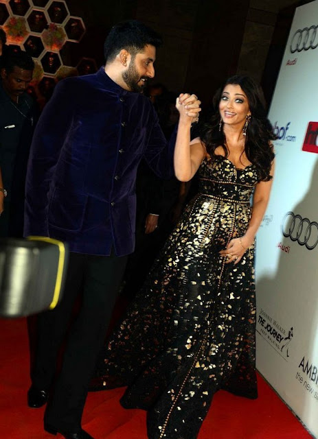 Aishwarya Looked Pretty in Strapless Black Naeem Khan Designer Gown