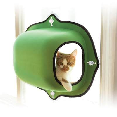 Window Mounted Cat Pod Bed, Lets Your Kitty Enjoy The World With Stupendous Views In Between Naps Throughout The Day