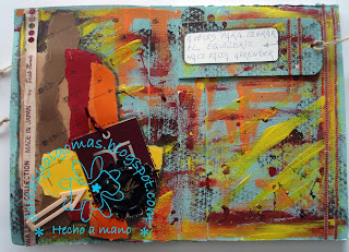 http://dorcasyalgomas.blogspot.com.es/2015/11/art-journal-veces.html