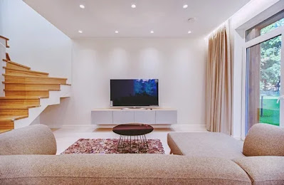perbedaan tv satelit dan tv digital