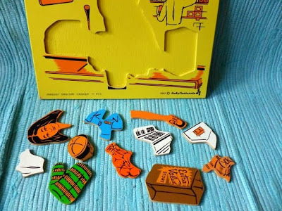 https://www.etsy.com/listing/116236799/vintage-grocery-store-puzzle-11pc?ref=favs_view_1