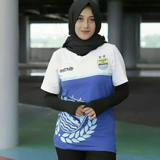 Foto Bobotoh Cantik Persib Paling Hot