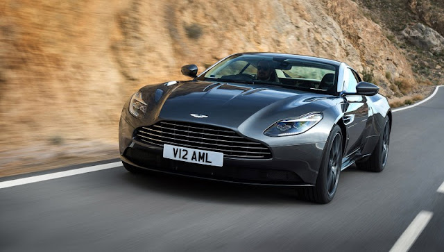 Aston Martin DB11 Test