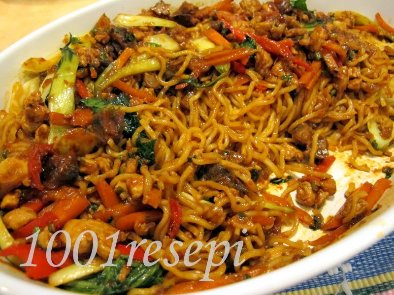 Koleksi 1001 Resepi: wantan noodle in soy sauce