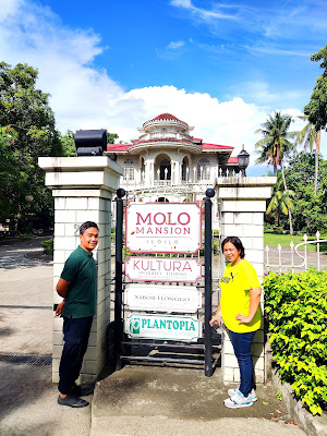 Guest Couple at Molo Mansion