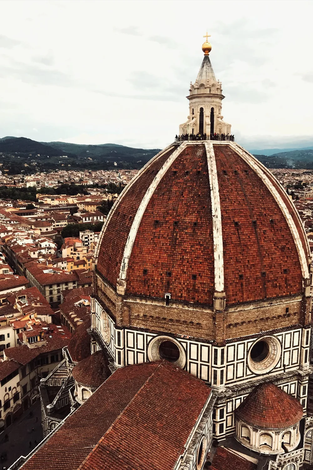 picture of church in florence