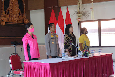 Seminar Breakthrough Your Mindset Polres Klungkung - Santy Sastra, Santy Sastra Public Speaking (1)