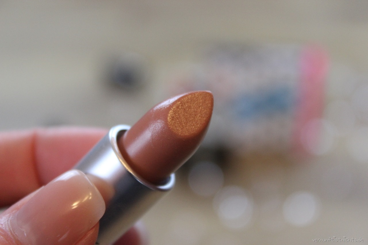 MAC LE Limited Edition Work it out Muscu-linity Bi-Captual Testosterone Lippenstift Lipstick Review Swatch Test Tragebild Meinung Douglas New Neu März 2017 Vergleich Dupe dm Temptalia MACkarrie 1 MAC LE Limited Edition Work it out Muscu-linity Bi-Captual Testosterone Lippenstift Lipstick Review Swatch Test Tragebild Meinung Douglas New Neu März 2017 Vergleich Dupe dm Temptalia MACkarrie 1