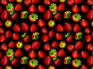 Shining Dark Red Strawberries HD Wallpaper