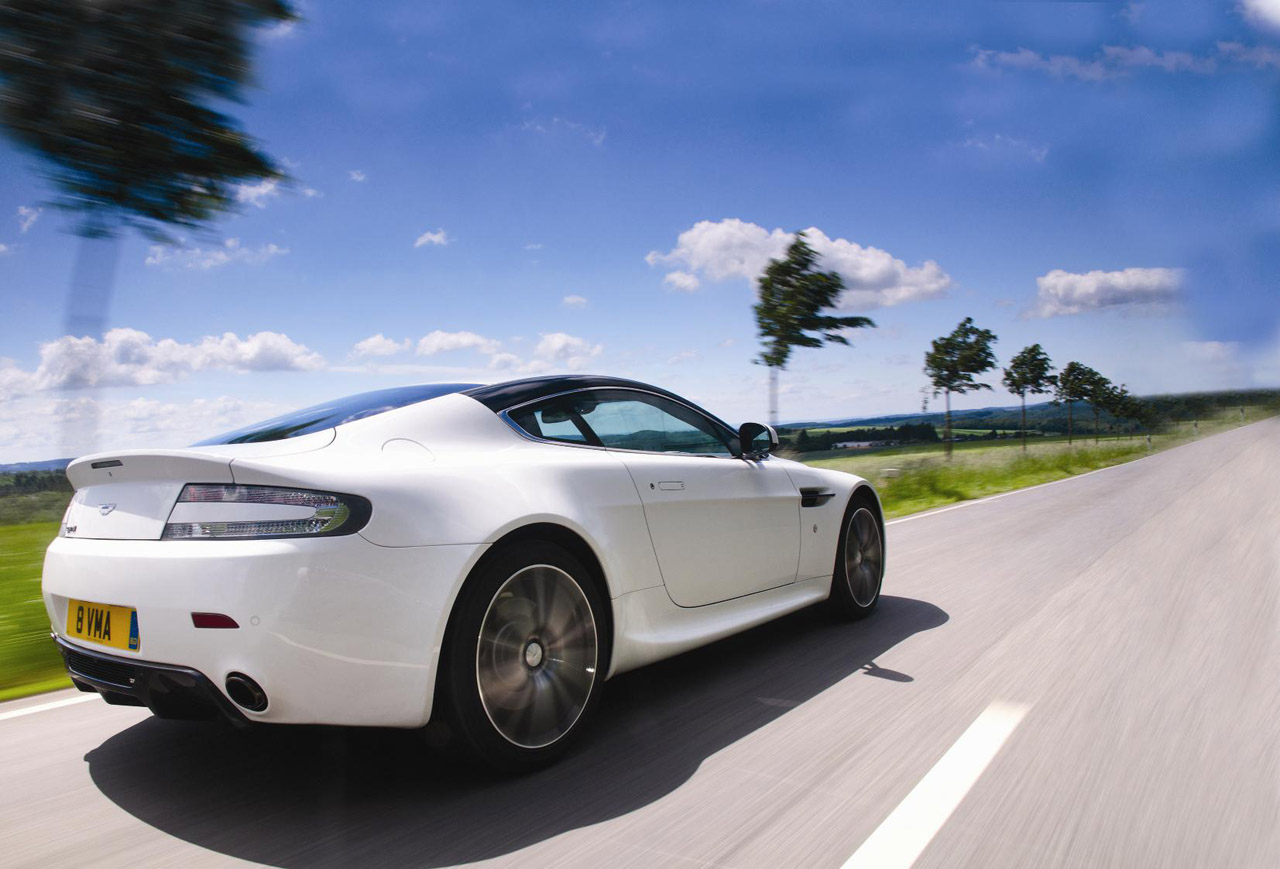 2011 Aston Martin V8 Vantage History