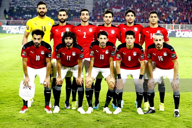 SELECCIÓN DE EGIPTO. Temporada 2021-22. Mohamed Abou Gabal, Amr Al Sulaya, Mohamed Abdelmonem, Hamdy Fathy, Omar Marmoush, Mostafa Mohamed. Mohamed Salah, Mohamed Elneny, Ahmed Fattoh, Emam Ashour, Mahmoud Hamdy. SELECCIÓN DE SENEGAL 0 SELECCIÓN DE EGIPTO 0 En los penaltis: SELECCIÓN DE SENEGAL 4 SELECCIÓN DE EGIPTO 2 Domigo 06/02/2022, 20:00 horas. Copa Africana de Naciones 2021, final. GOLES: No hubo. PENALTIS: 1-0: Koulibaly, gol. 1-1: Zizo, gol. 2-1: Diallo, gol. 2-1: Abdelmonem, al poste. 2-1: Bounama Sarr, fallo, para Gabasky. 2-2: Hamdi, gol. 3-2: Dieng, gol. 3-2: Lasheen, para Mendy. 4-2: Sadio Mané, gol.