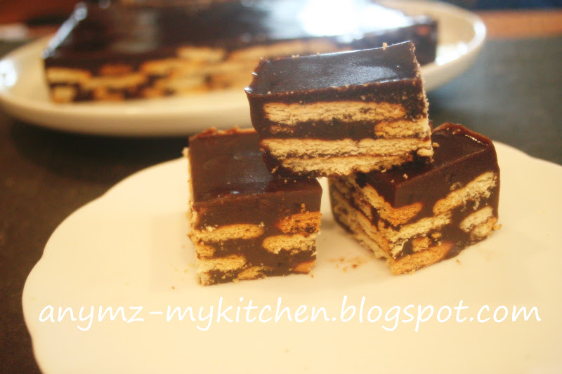 My Kitchen: Kek Batik Coklat Beragar-agar