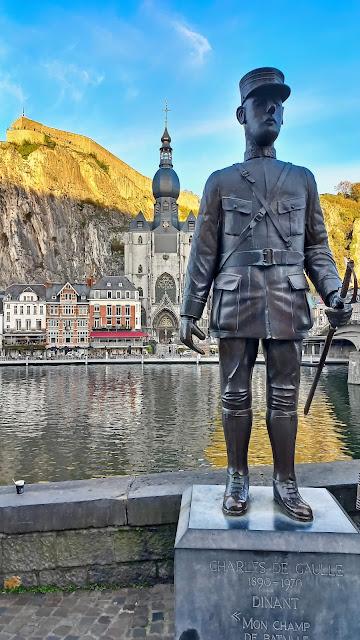 Copper statue of Charles de Gaulle at the Bridge in Dinant