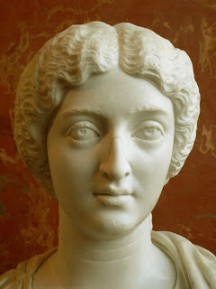 Annia Galería Faustina  o  Faustina Menor, esposa de Marco Aurelio - 125  o 130 - 175 d.C. (3)