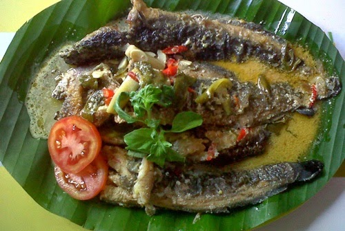 Resep Masakan Indonesia: Resep Mangut Lele