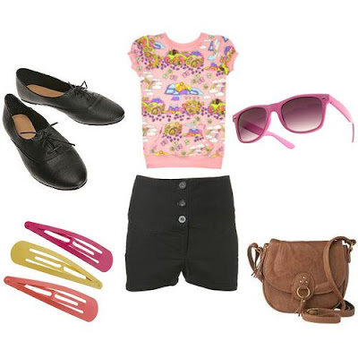 Girl Outfit on Fredflare T Shirt