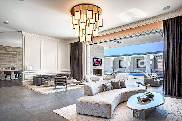 Amazing Inside view of 22-year-old billionaire Kylie Jenner mansion