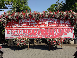 bunga papan wedding jumbo