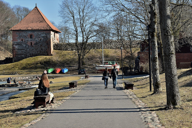 Troki - ruiny Zamku na półwyspie