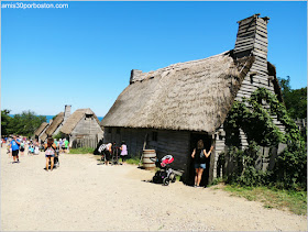 Plimoth Plantation: 17th-Century English Village