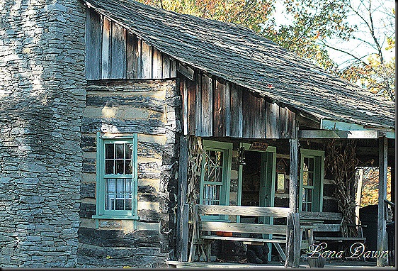 CC_ThreeBears_CountryStore2
