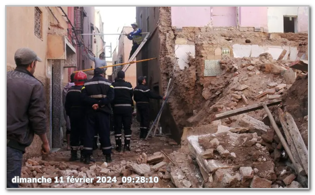 فاس..مصرع 5 أشخاص في انهيار منزل بالمدينة القديمة( فيديو)