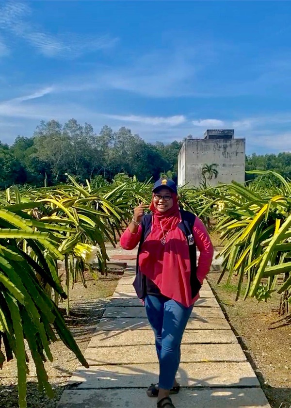 HL DRAGON FRUIT ECOFARM : LOKASI AGROTOURISM WAJIB DILAWATI DI SEPANG