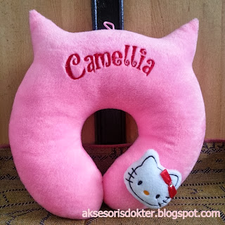 bantal leher kitty