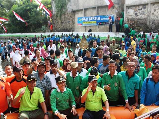 Festival Kali Bersih Banyuwangi 2016.