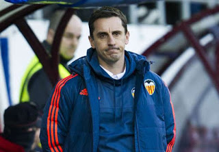 Agen Bola - Cara Unik Gary Neville Atasi Kendala Bahasa